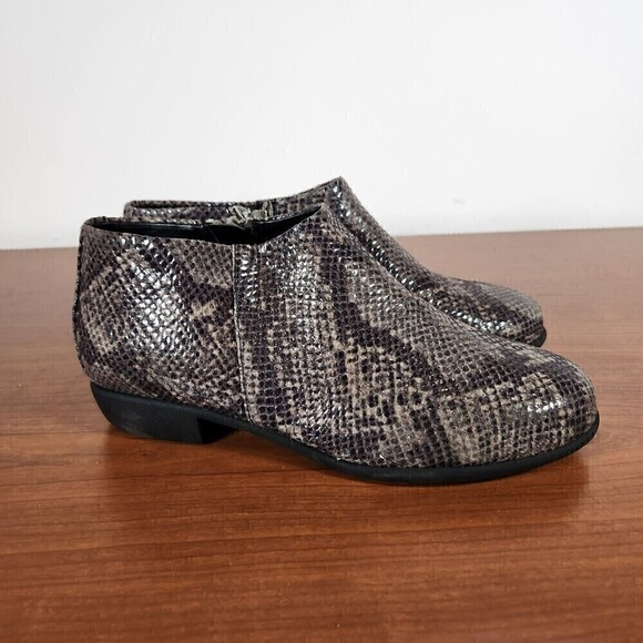 Aerosoles Womens Sophia Black Snake Print Round Toe Ankle Booties Size 6 - Picture 6 of 11